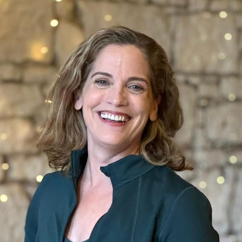 Susan McDowell, Nia teacher at Barefoot